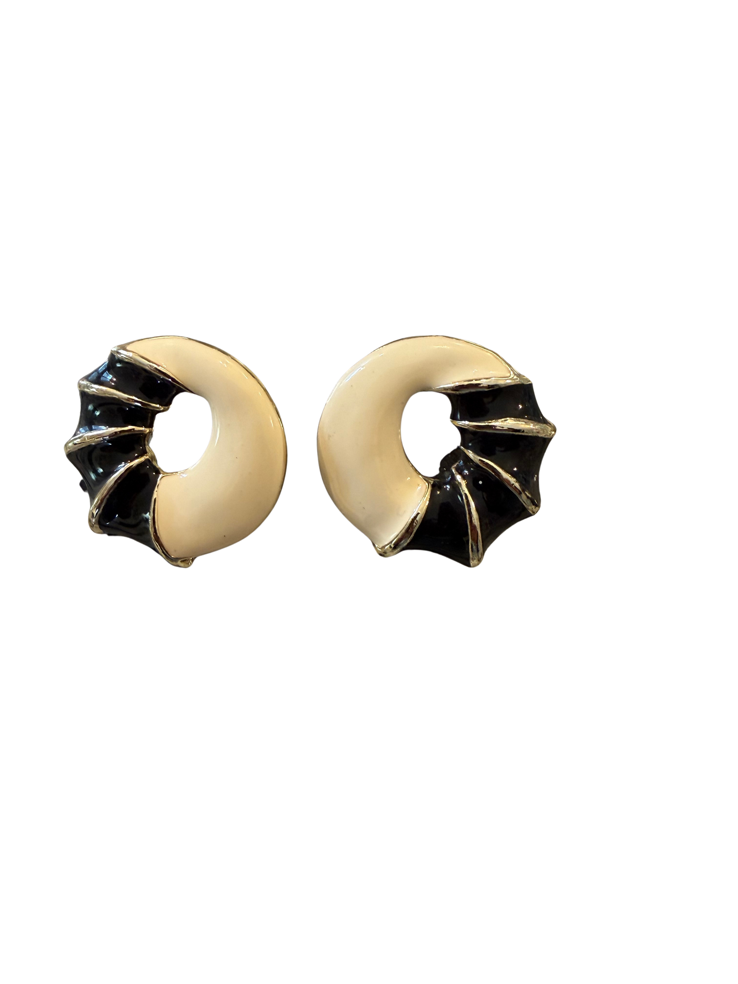 Vintage Black & Ivory Enamel Swirl Post Earrings