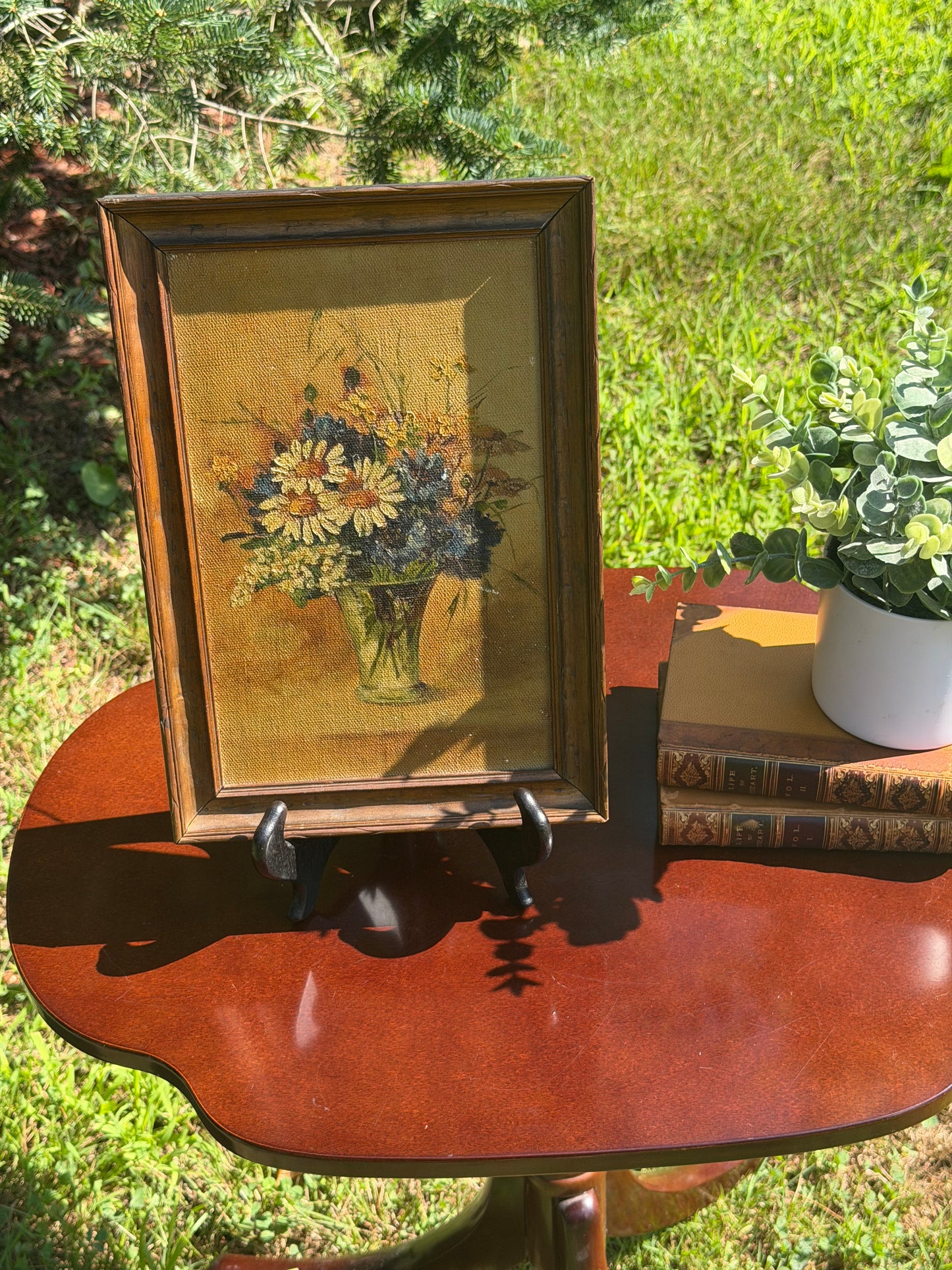 Vintage Painting – Daisy & Wildflower Bouquet Still Life