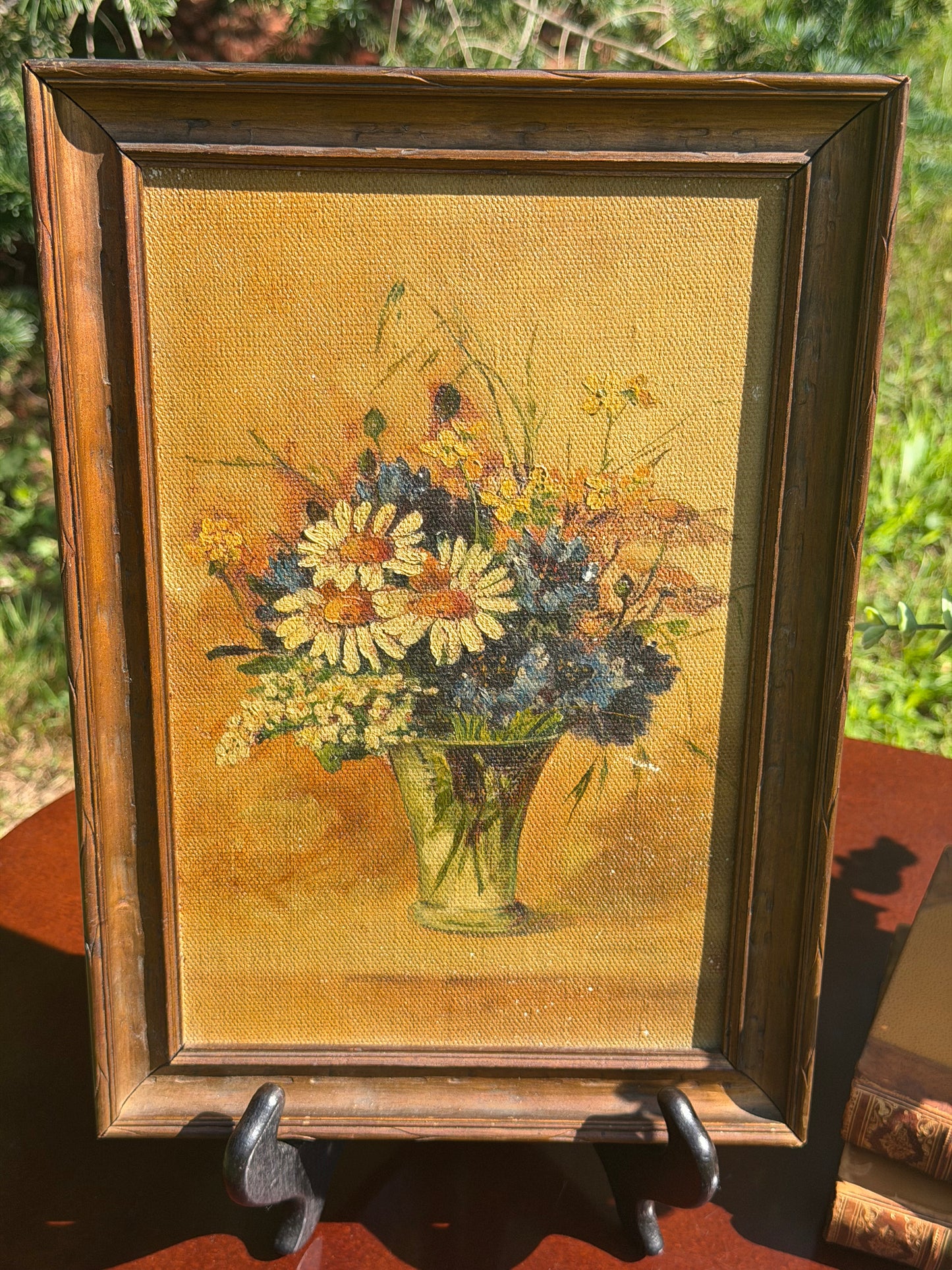 Vintage Painting – Daisy & Wildflower Bouquet Still Life
